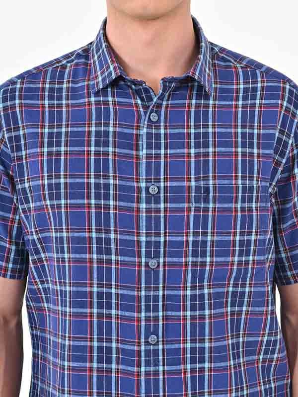 Indian Terrain Men's Regular Fit Half Sleeve Checkered Navy Shirt